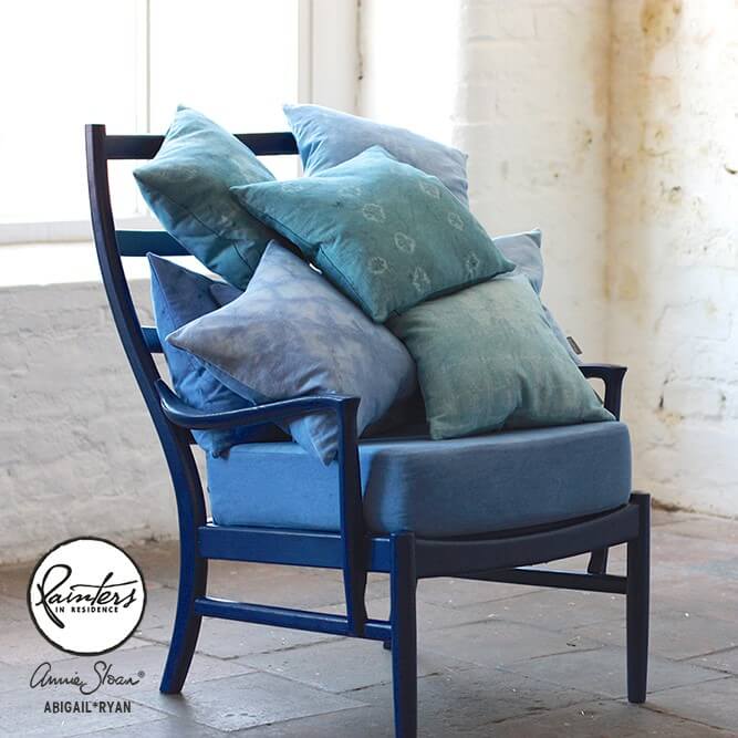 annie sloan kreidefarbe napoleonic blue mood2