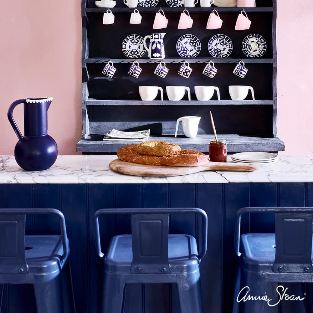 annie sloan kreidefarbe napoleonic blue mood4
