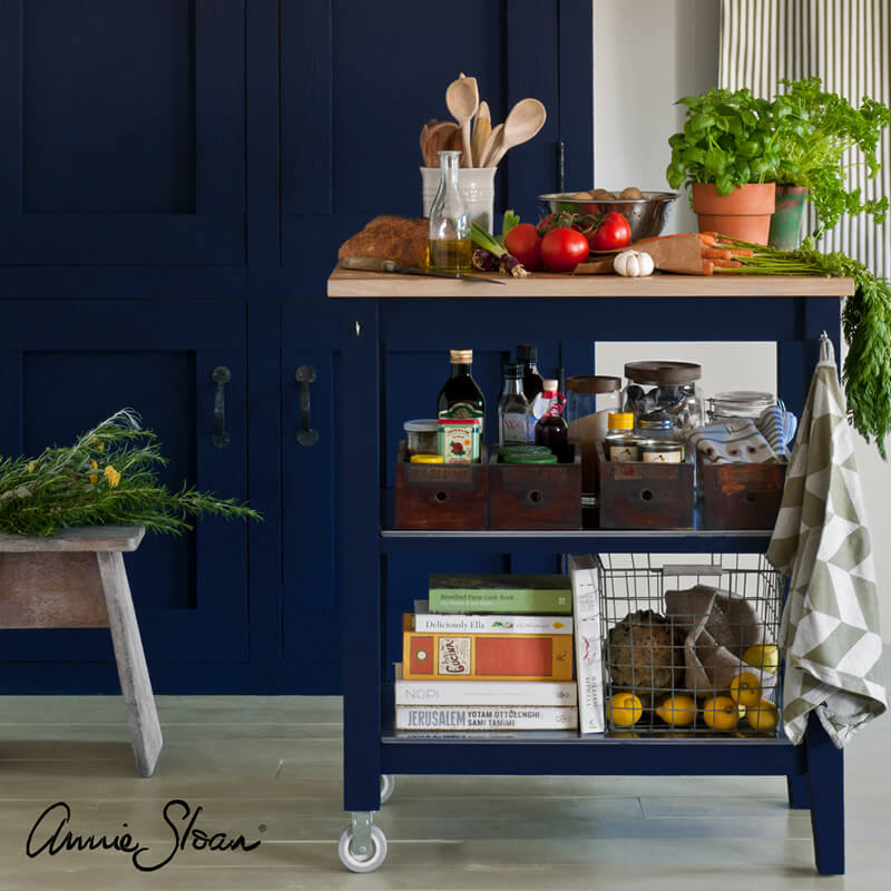 chalk-paint-oxford-navy-mood3