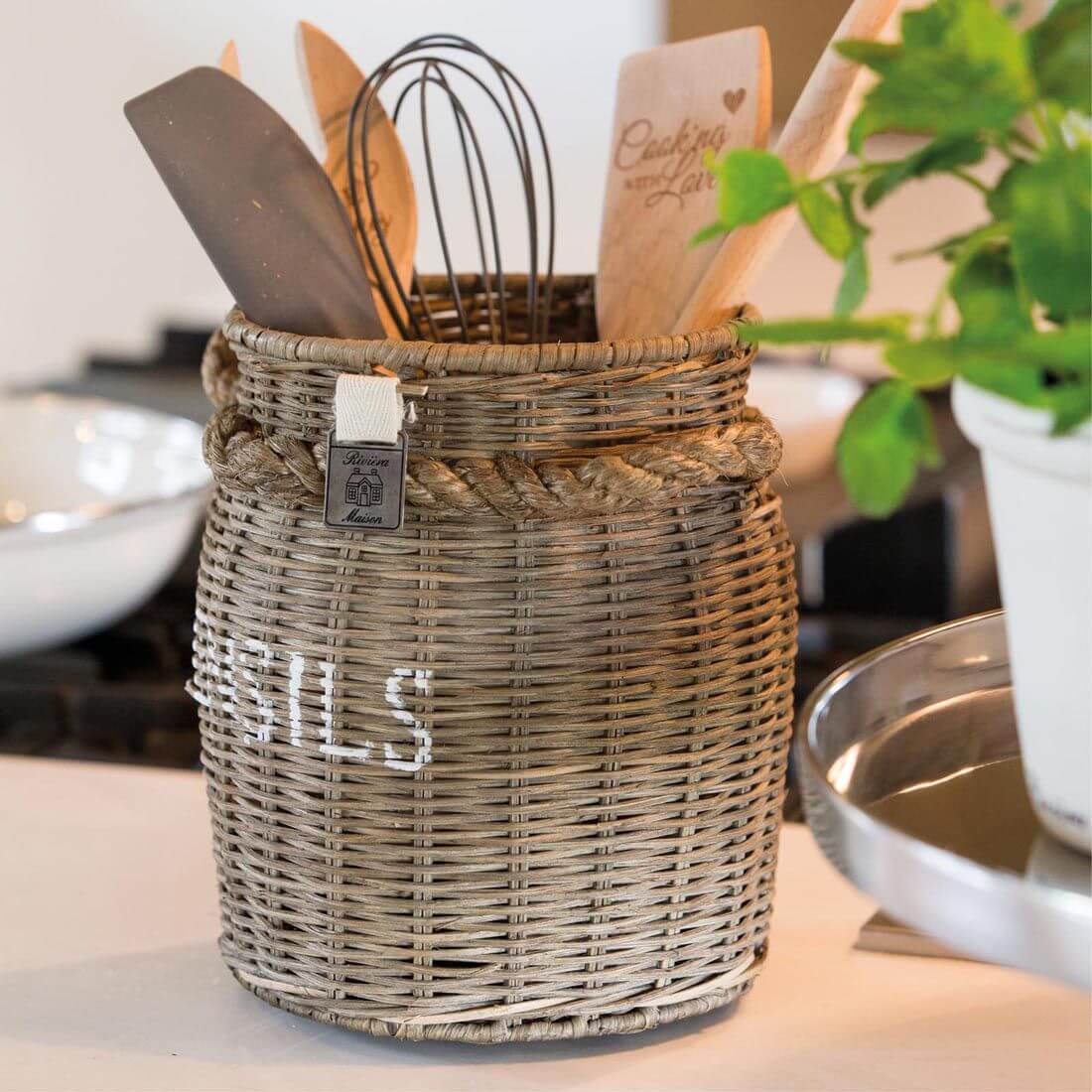 riviera-maison-rustic-rattan-utensils-behaelter-mood2